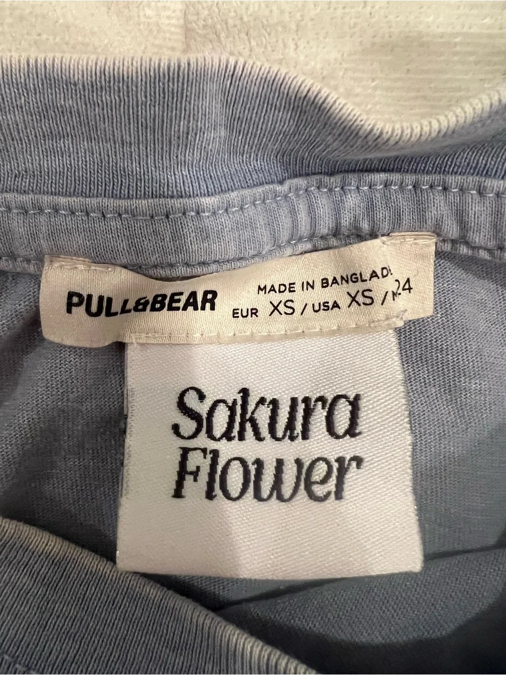Pull&Bear graphic t-shirt | washed blue featuring “Sakura Flower" | Size XS - Picture 9 of 9